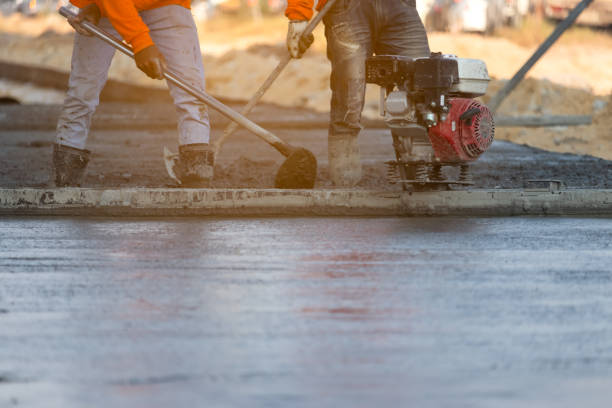 Best Concrete Sidewalk Installation  in Lakewood, NY